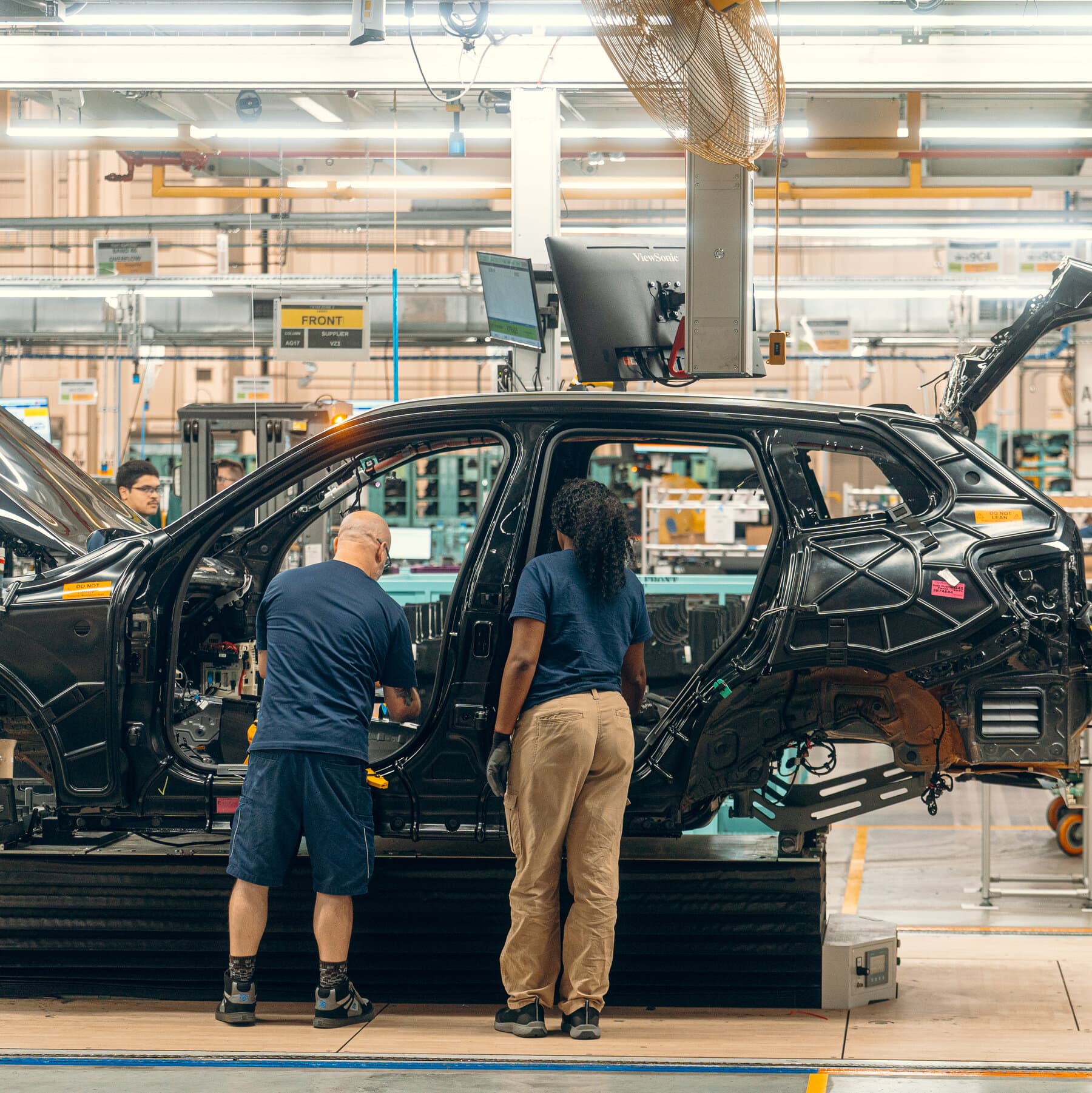 BMW Will Build a New Electric S.U.V. in South Carolina
