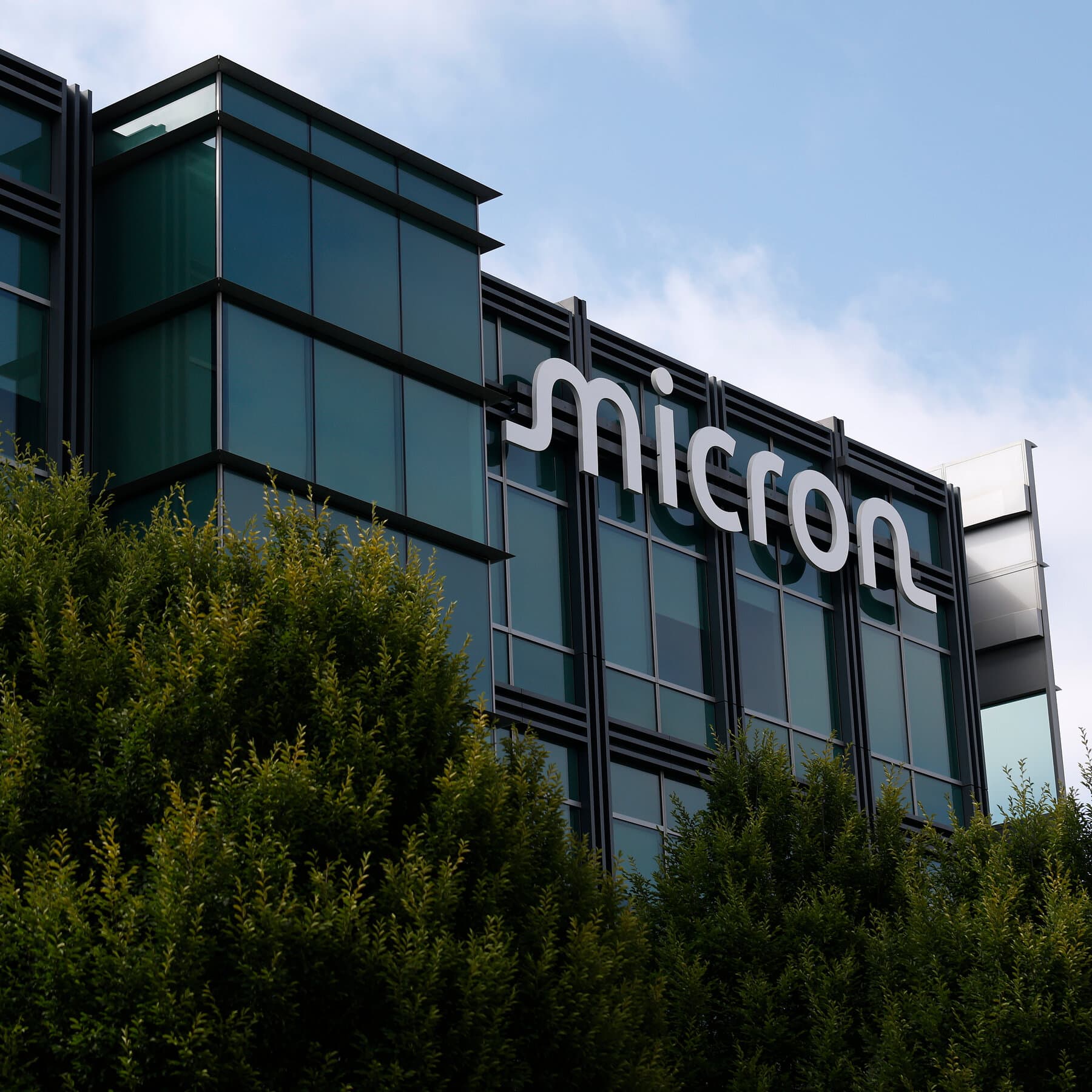 Trump Accounts to Receive $250 Million Donation From Chip Maker Micron, Trump Says