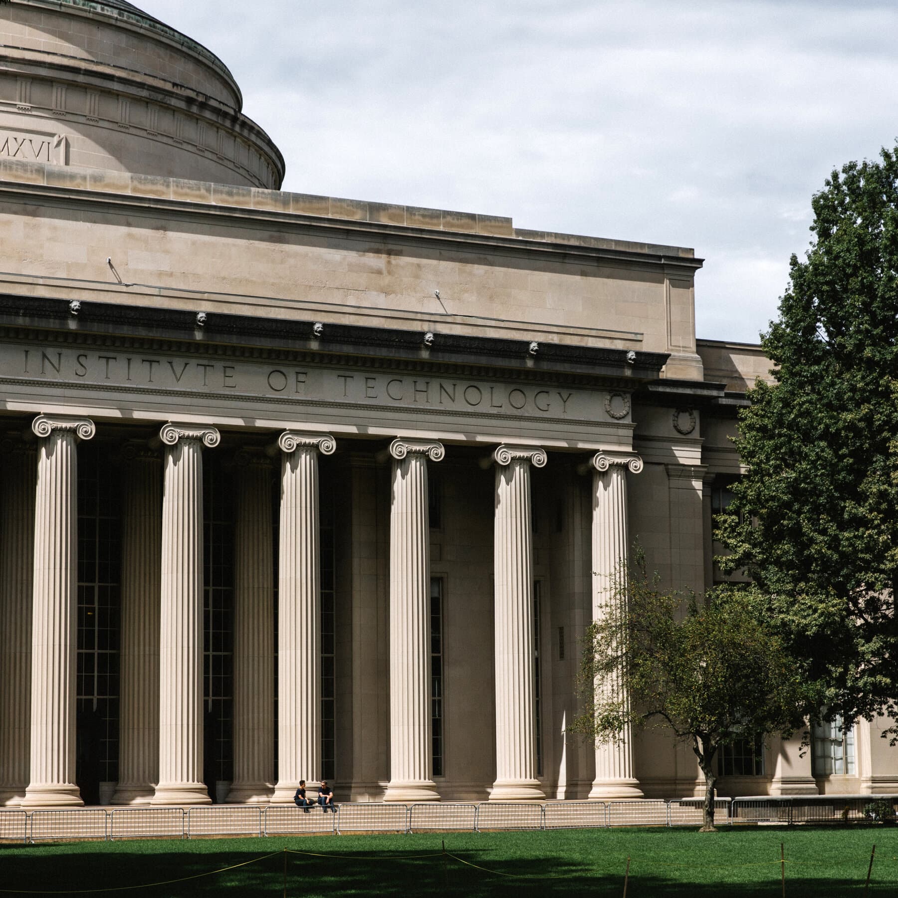 Research Universities Are Admitting Fewer Ph.D.s, a Bad Sign for Science