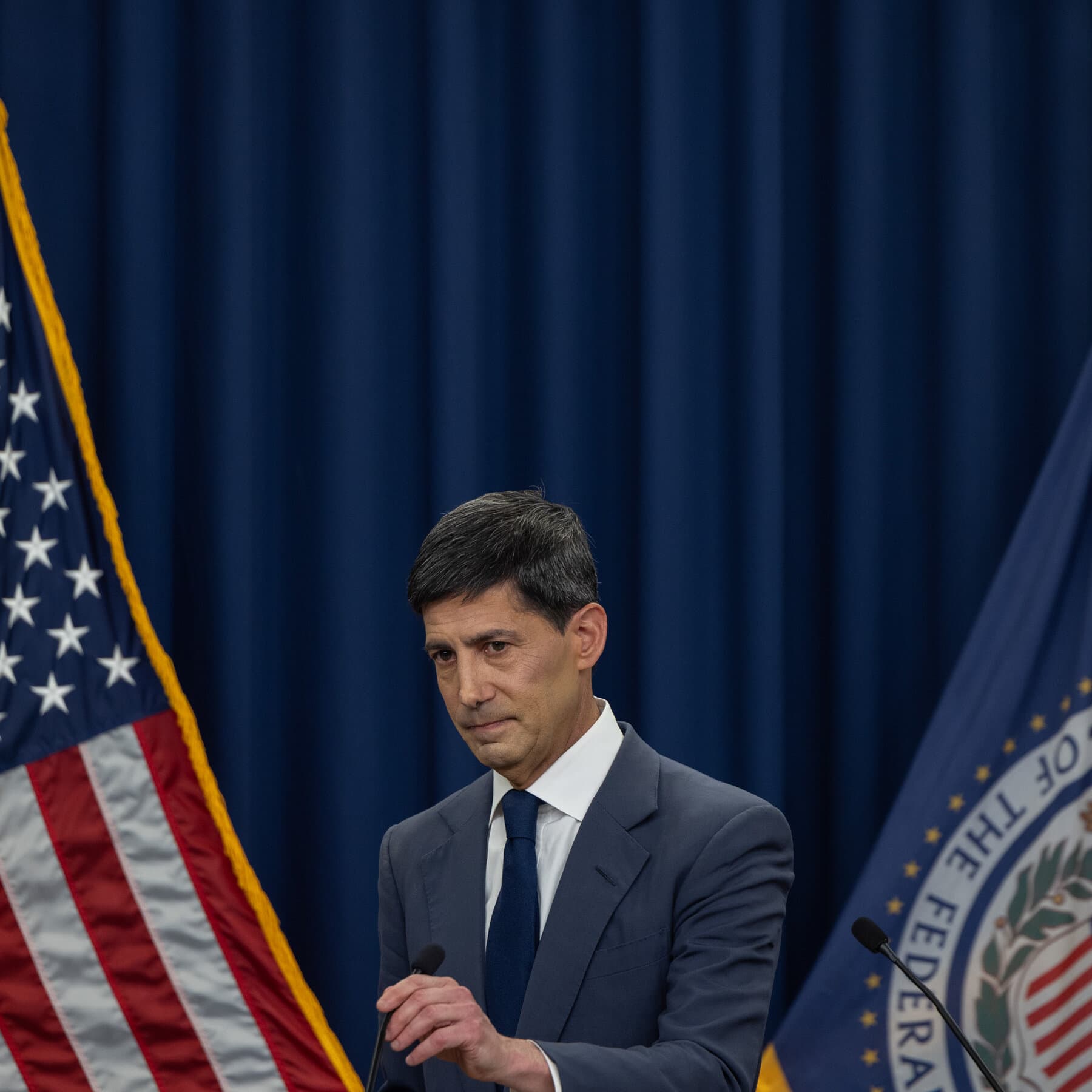 At Warsh’s First Fed Meeting, Some Officials Signaled Support for Raising Interest Rates