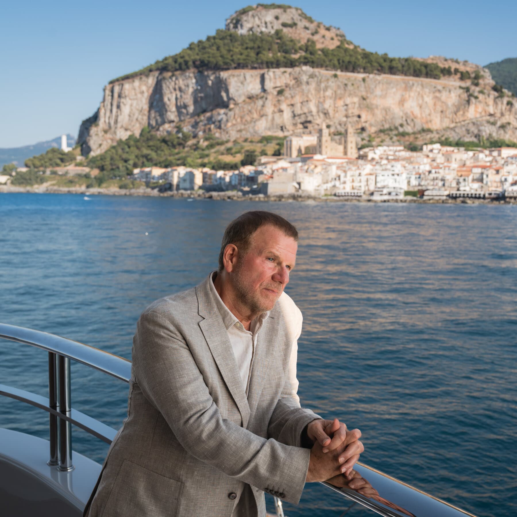As Trump Scraps With Meloni, His Envoy to Italy Is at Sea