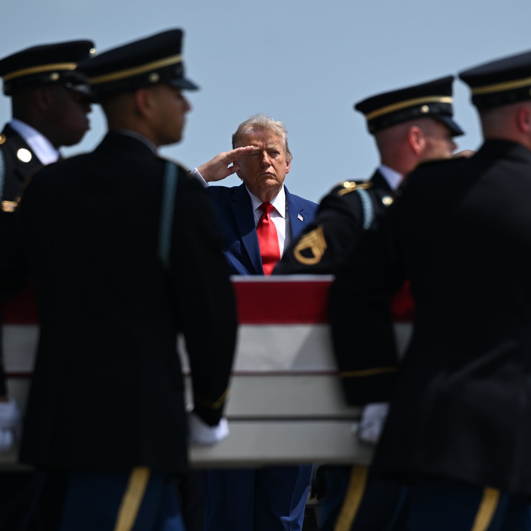 Iran War Live Updates: Trump Threatens Retaliation Against Civilian Targets if Iran Strikes in Strait