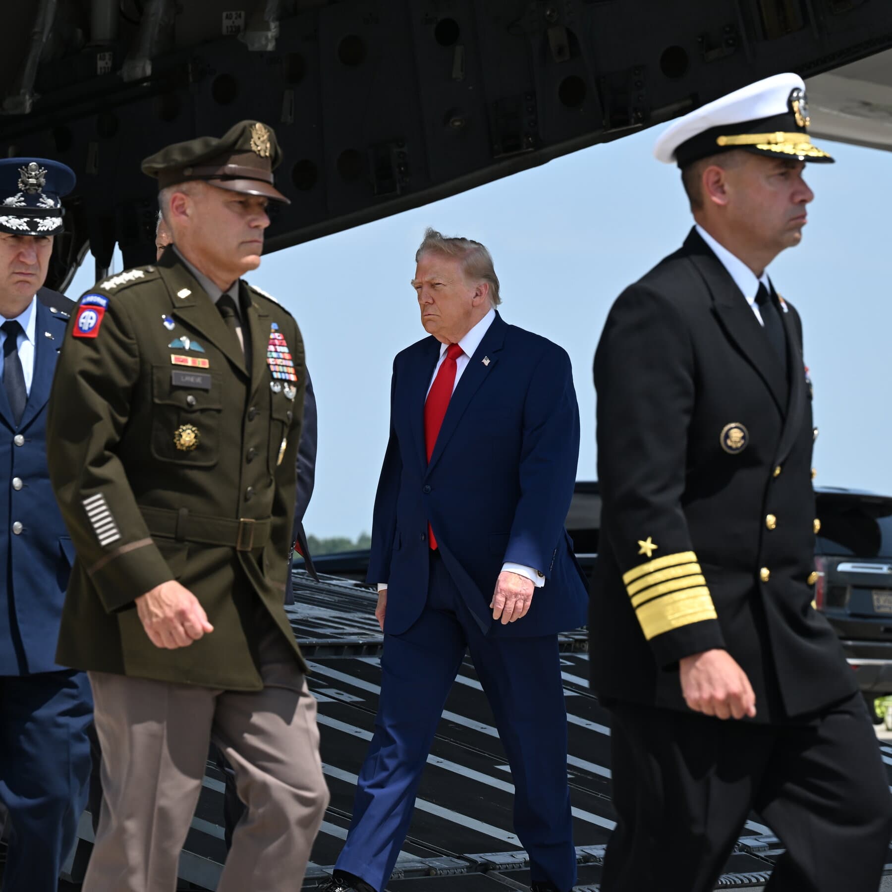 Iran War Live Updates: Trump Threatens Retaliation Against Civilian Targets if Iran Strikes in Strait