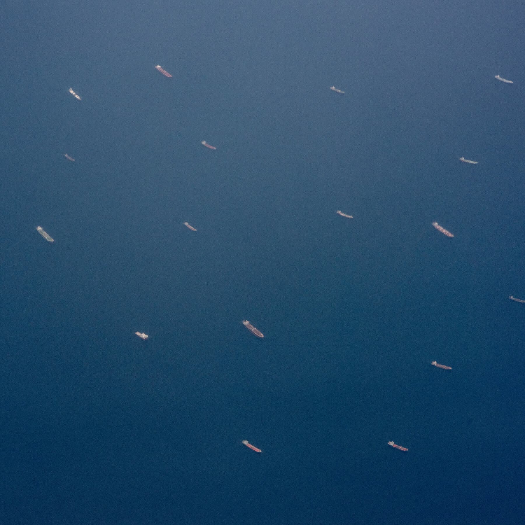 Global Oil Price Vaults Over $95 a Barrel as War Threats Intensify