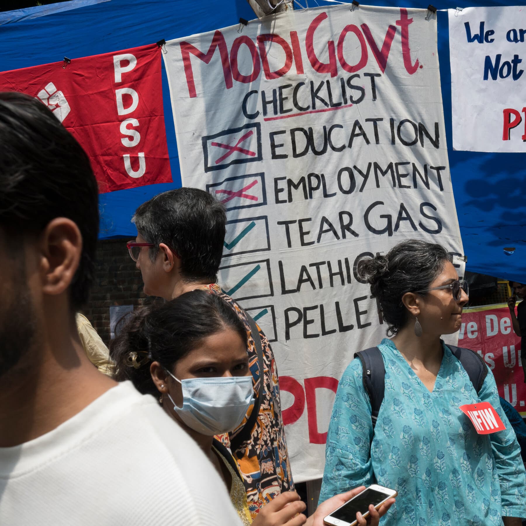 Modi Caught Off Guard as India’s Economic Failings Inflame Young People