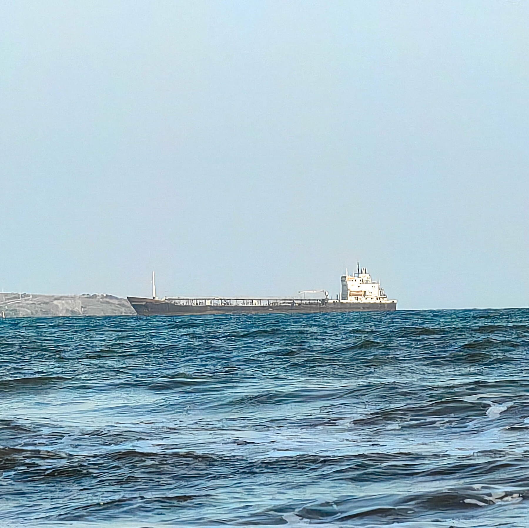 Iran War Live Updates: Red Sea Turmoil Pushes Oil Past $100 a Barrel