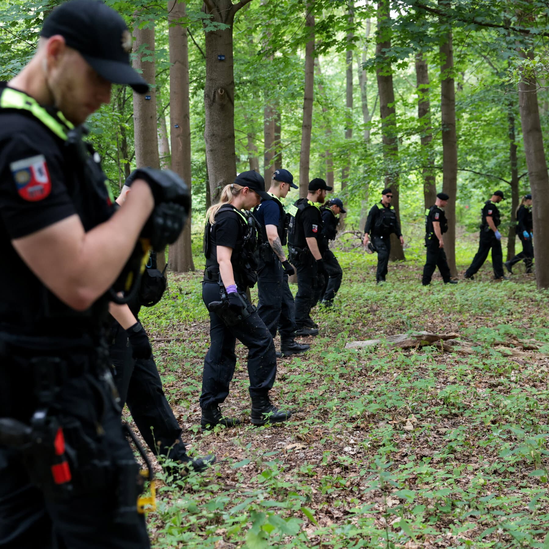 Berlin Police Search for Suspect in Fatal Attack on Pride Parade