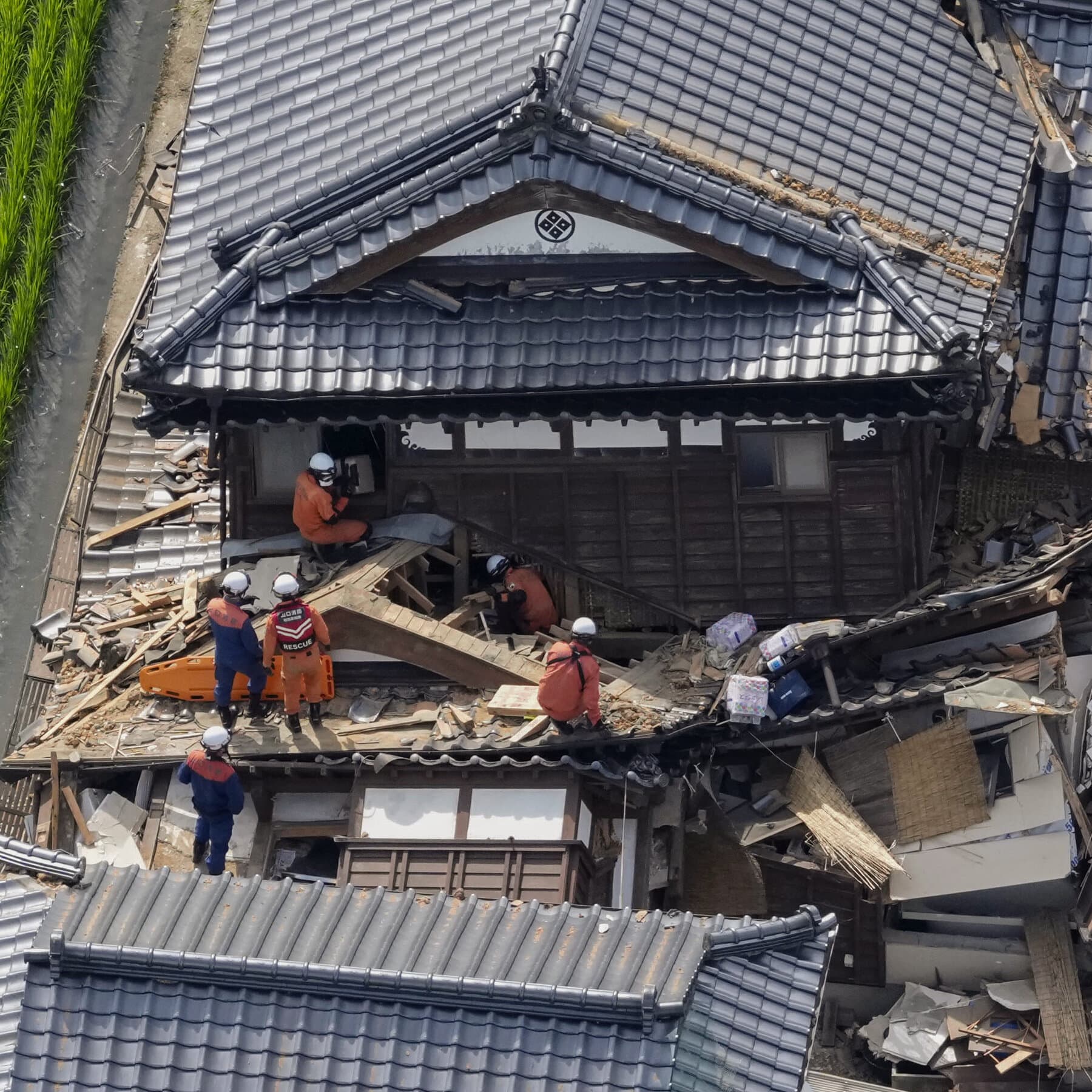 Japan ‘Races Against Time’ to Reach People Trapped After Large Quake