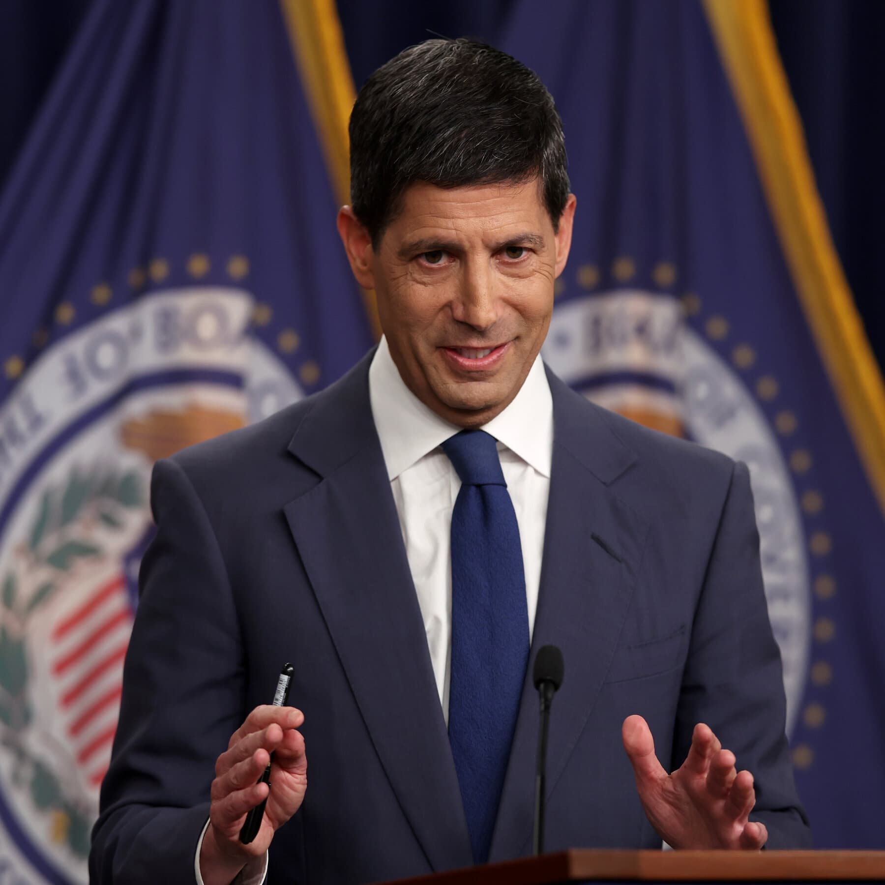A ‘Credibility Shock’ Looms Over the Fed