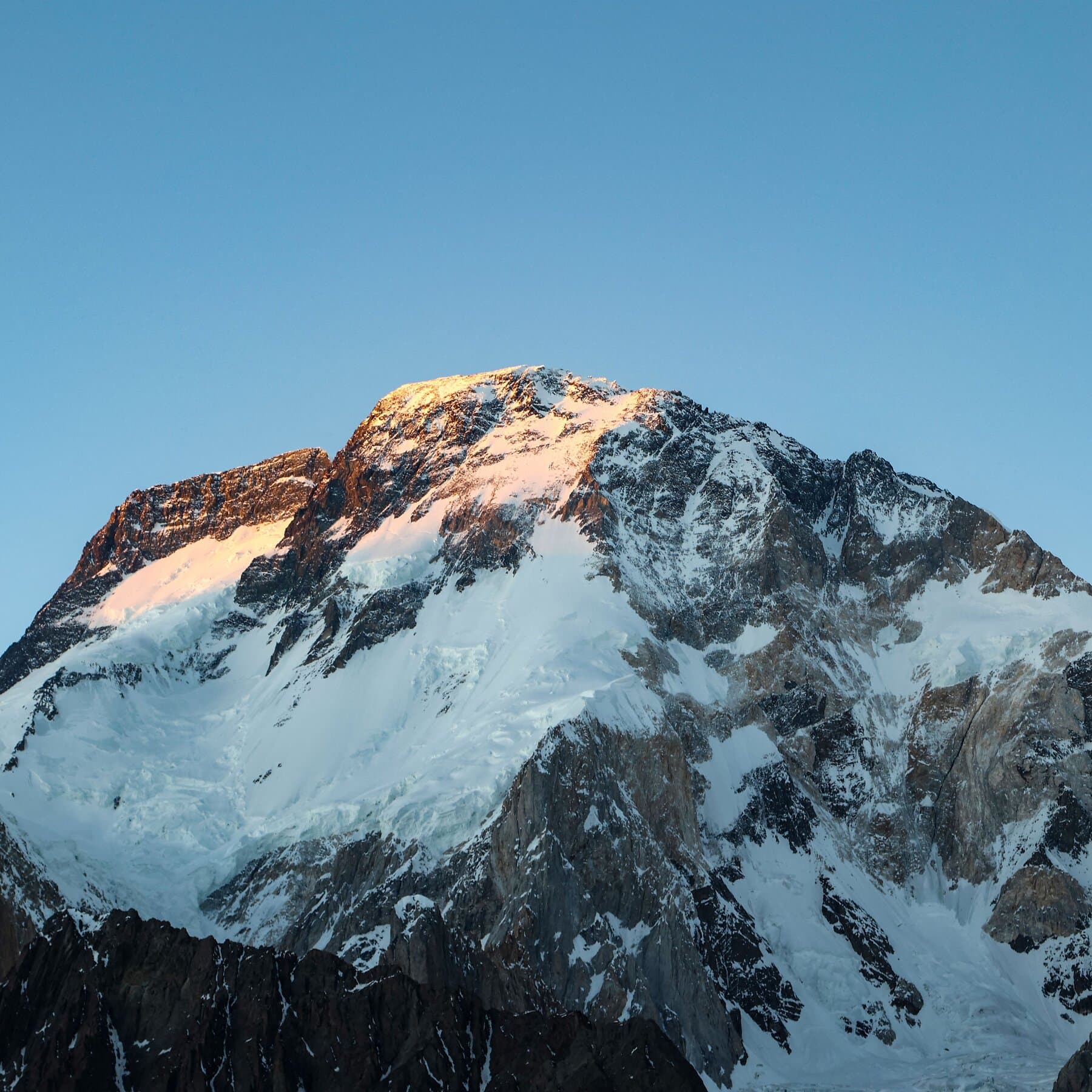 Search Continues for 7 Missing Climbers After Pakistan Avalanche