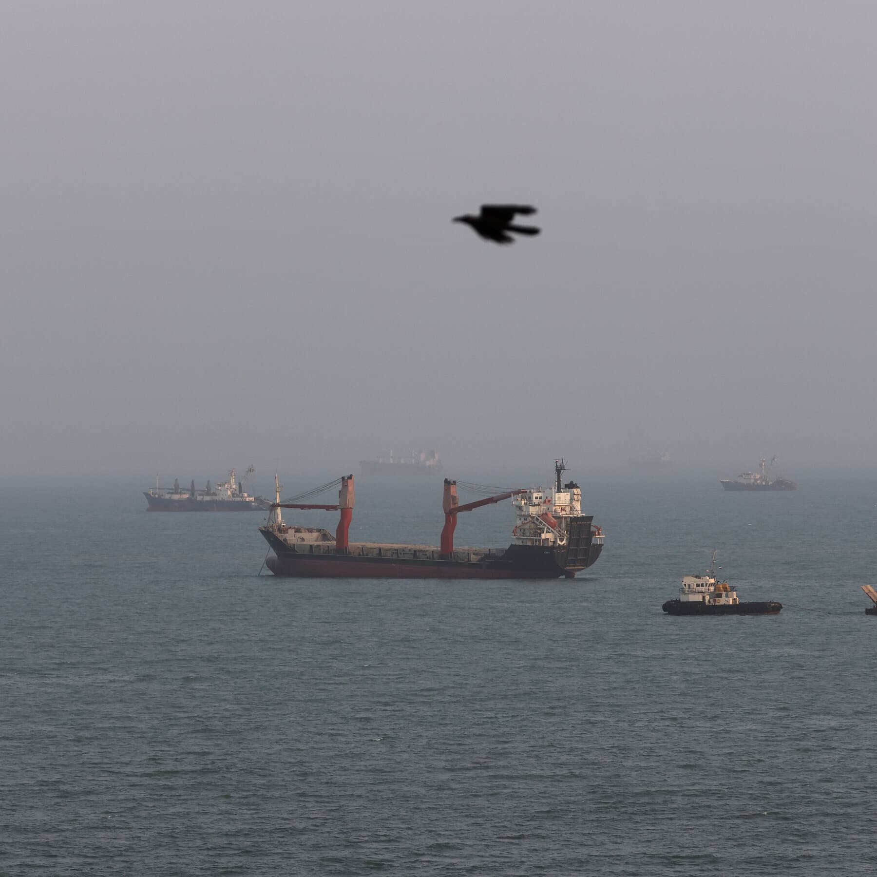 Gulf Oil Giants Are Spending Billions to Build Ways Around Strait of Hormuz