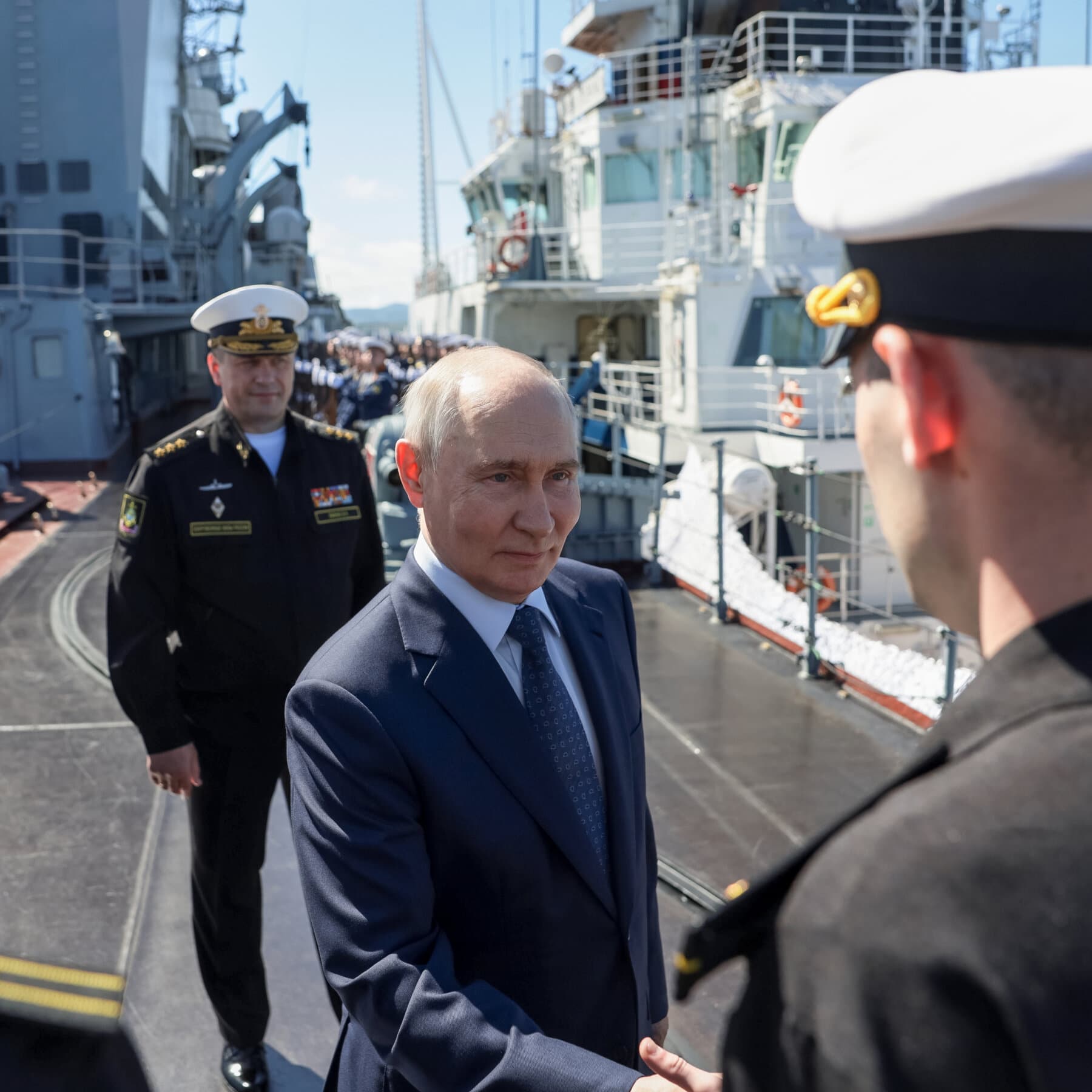 Putin Visits Islands Seized From Japan in World War II, Angering Tokyo