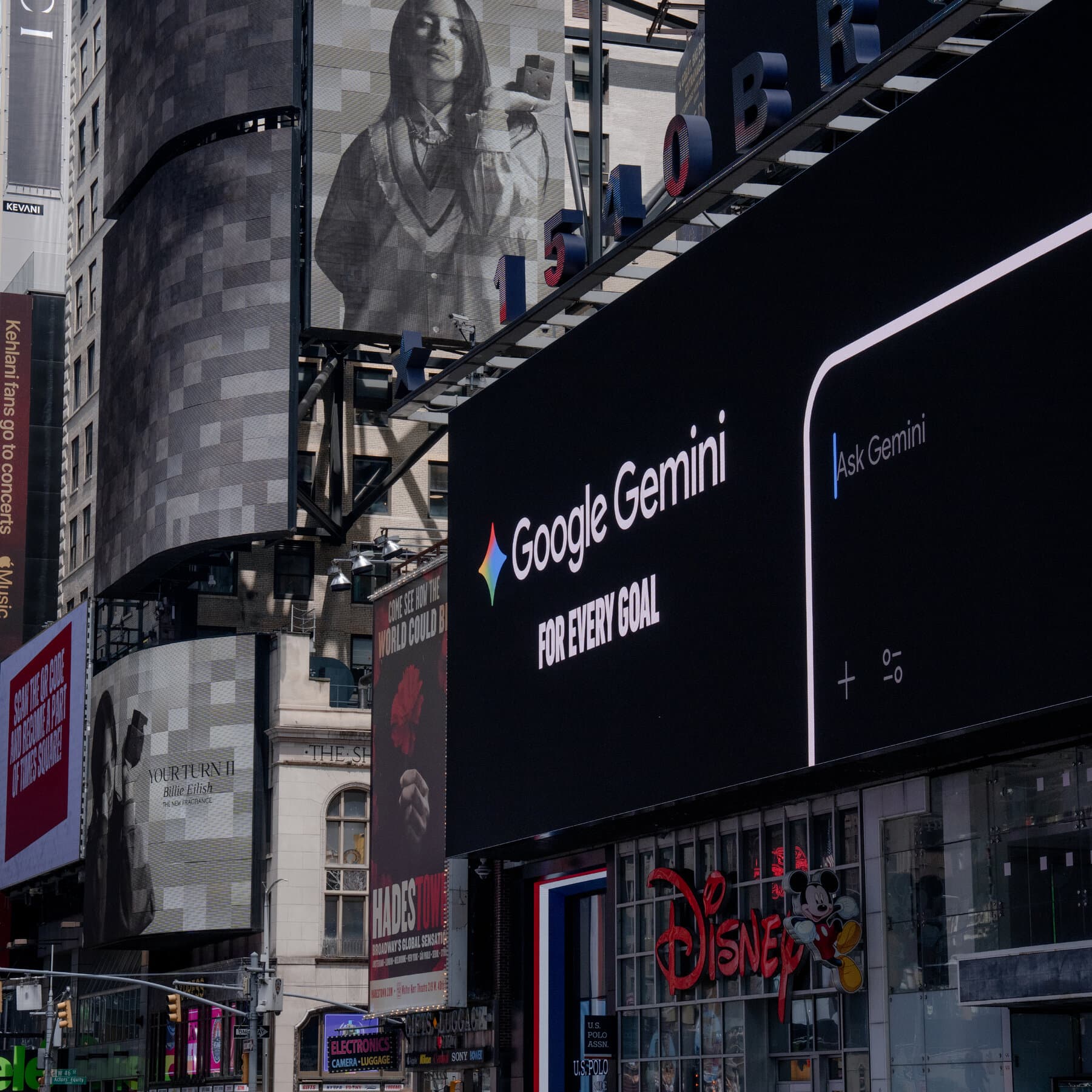 Amazon and Alphabet’s Profits Reveal Circular Nature of A.I. Boom
