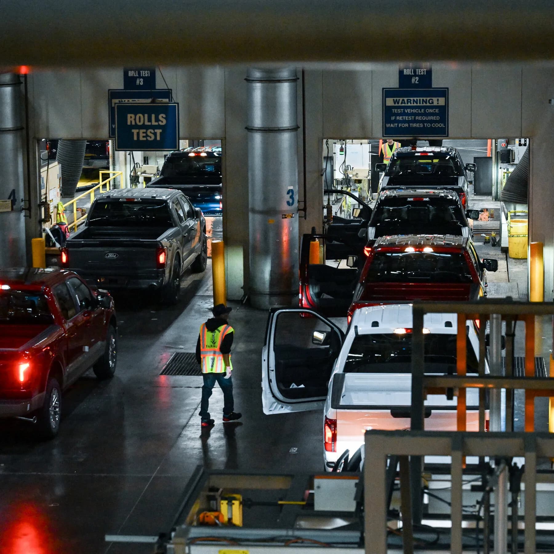 Trump Sharply Scales Back Fuel Economy Rules for New Cars