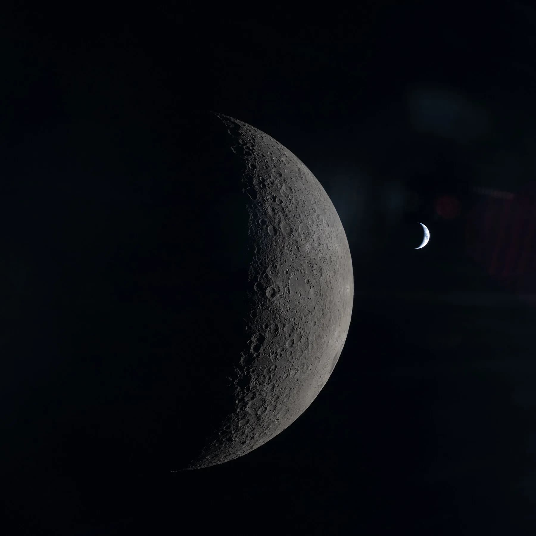 Superpowers Race to Put Nuclear Reactors on the Moon