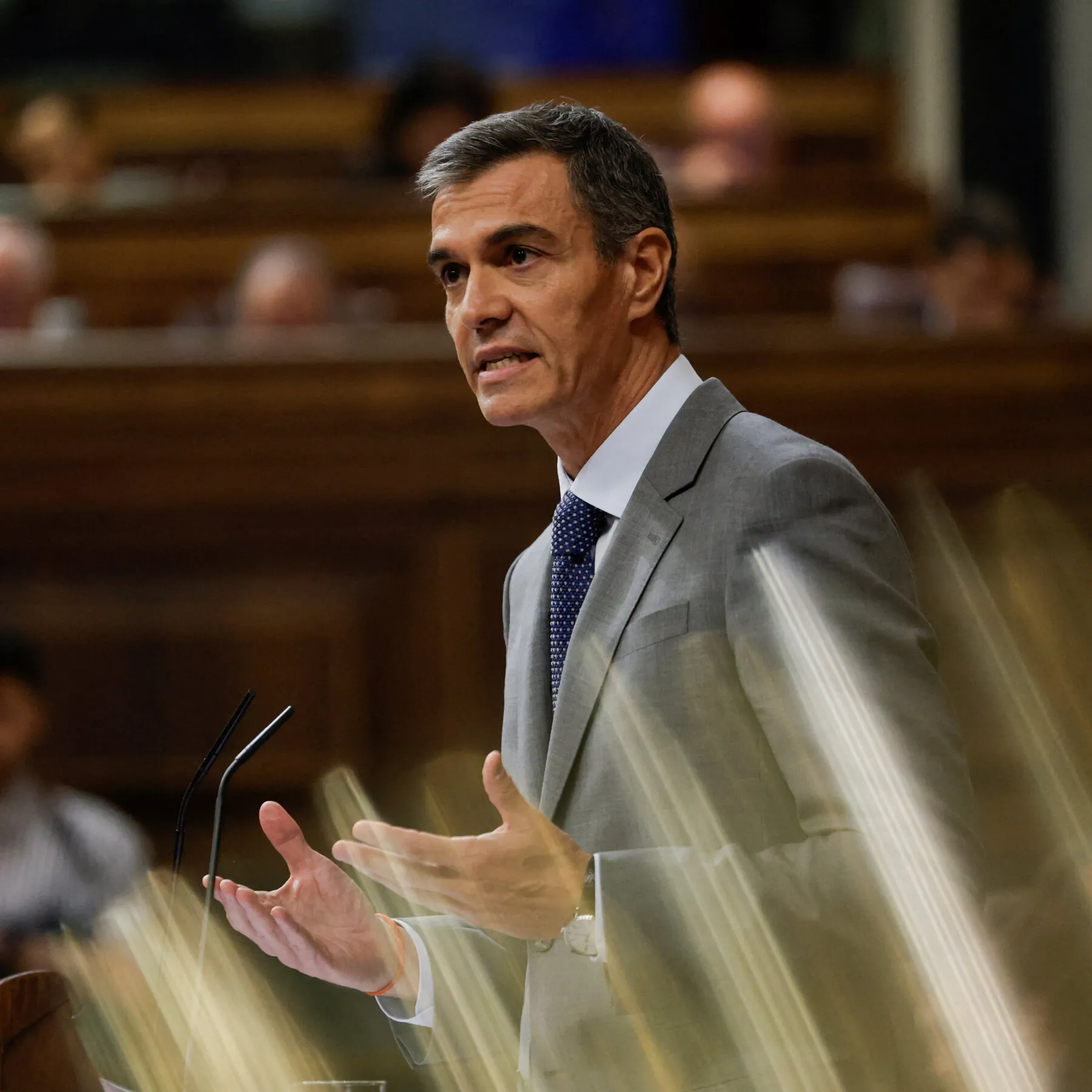 Spain’s Leader Calls an Early Election