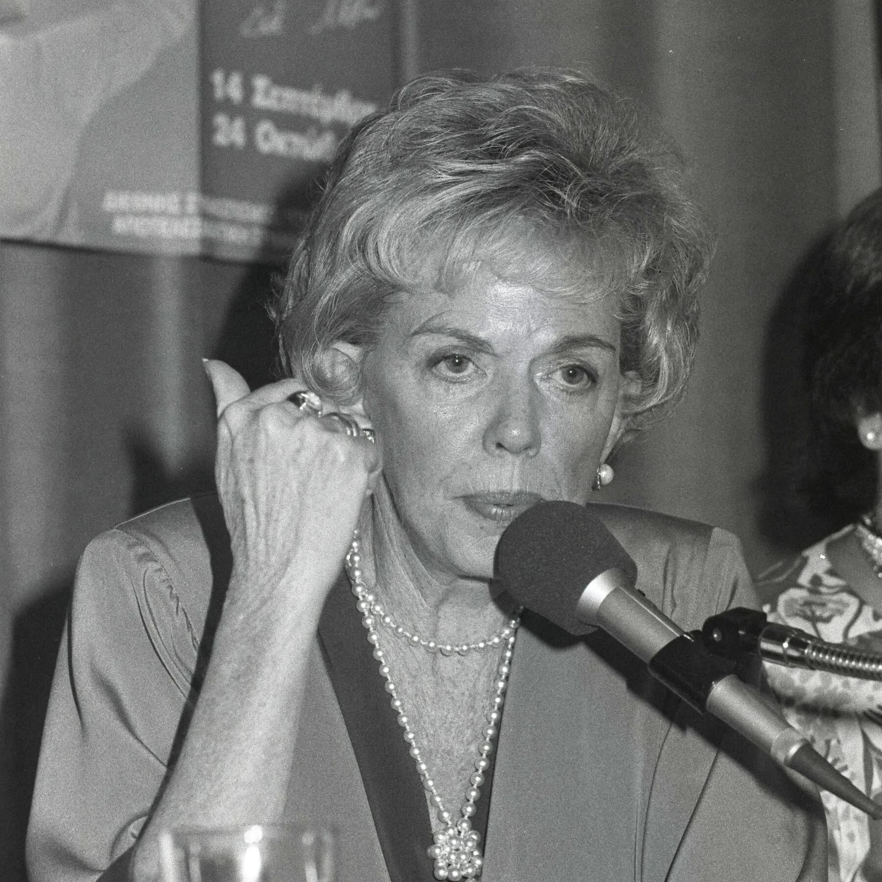 Margaret Papandreou, American-Born First Lady of Greece, Dies at 102
