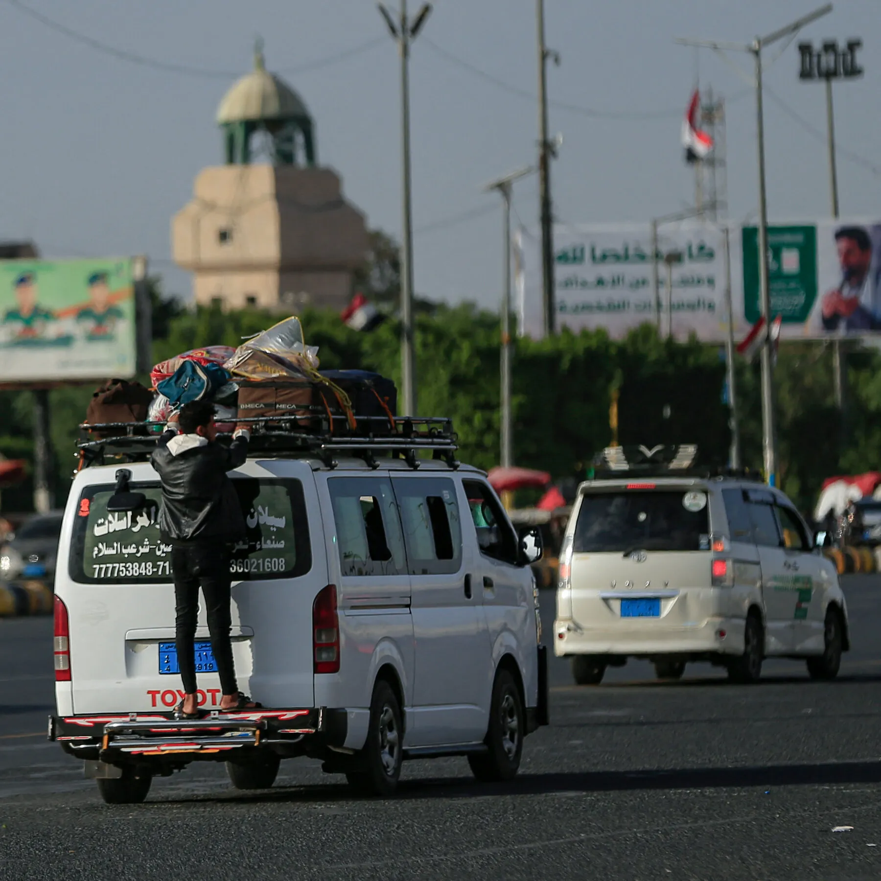 Saudi Arabia and Yemen’s Houthis Trade Threats To Hit Oil Facilities