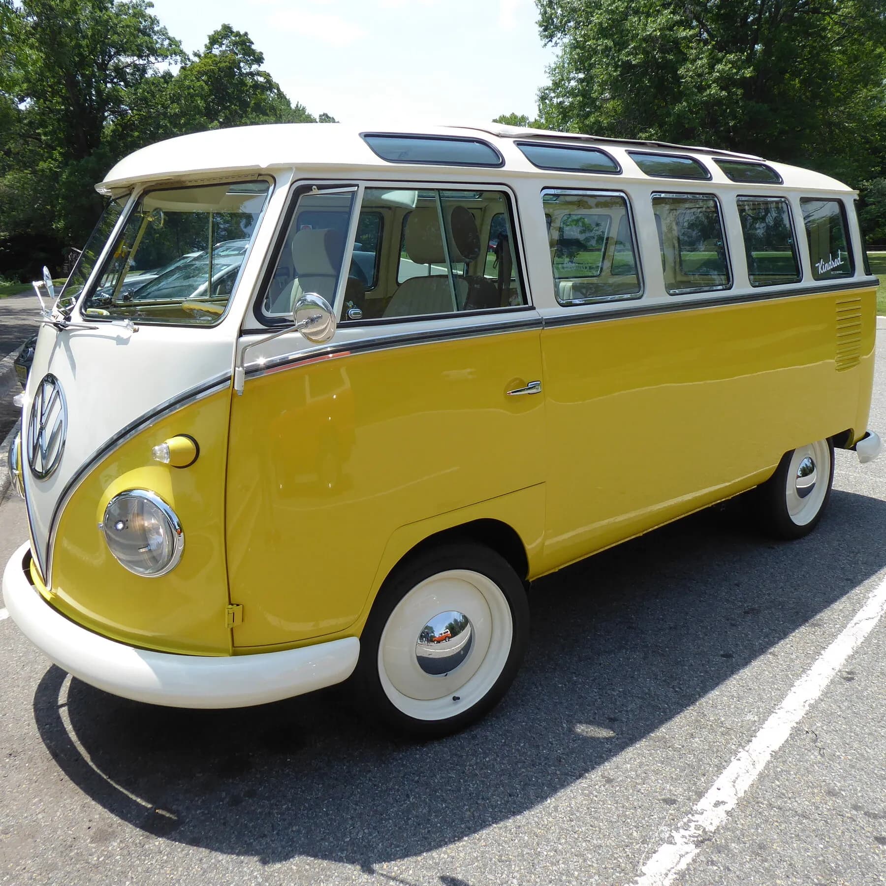 The VW Bus, Now Electrified, Keeps on Truckin’