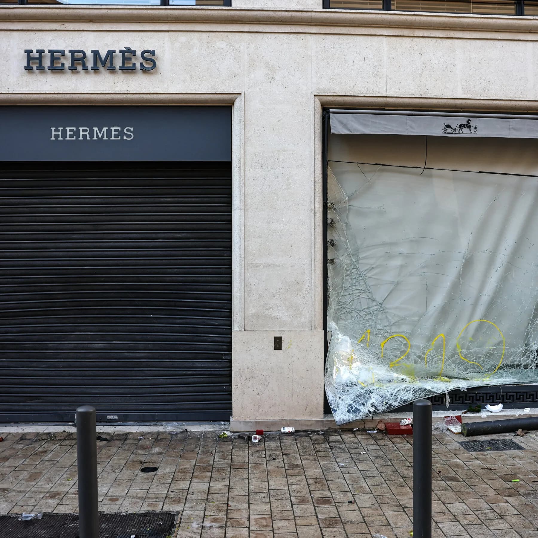 France Riots Expose the Rage Aimed at Dior, Hermès and Other Luxury Brands