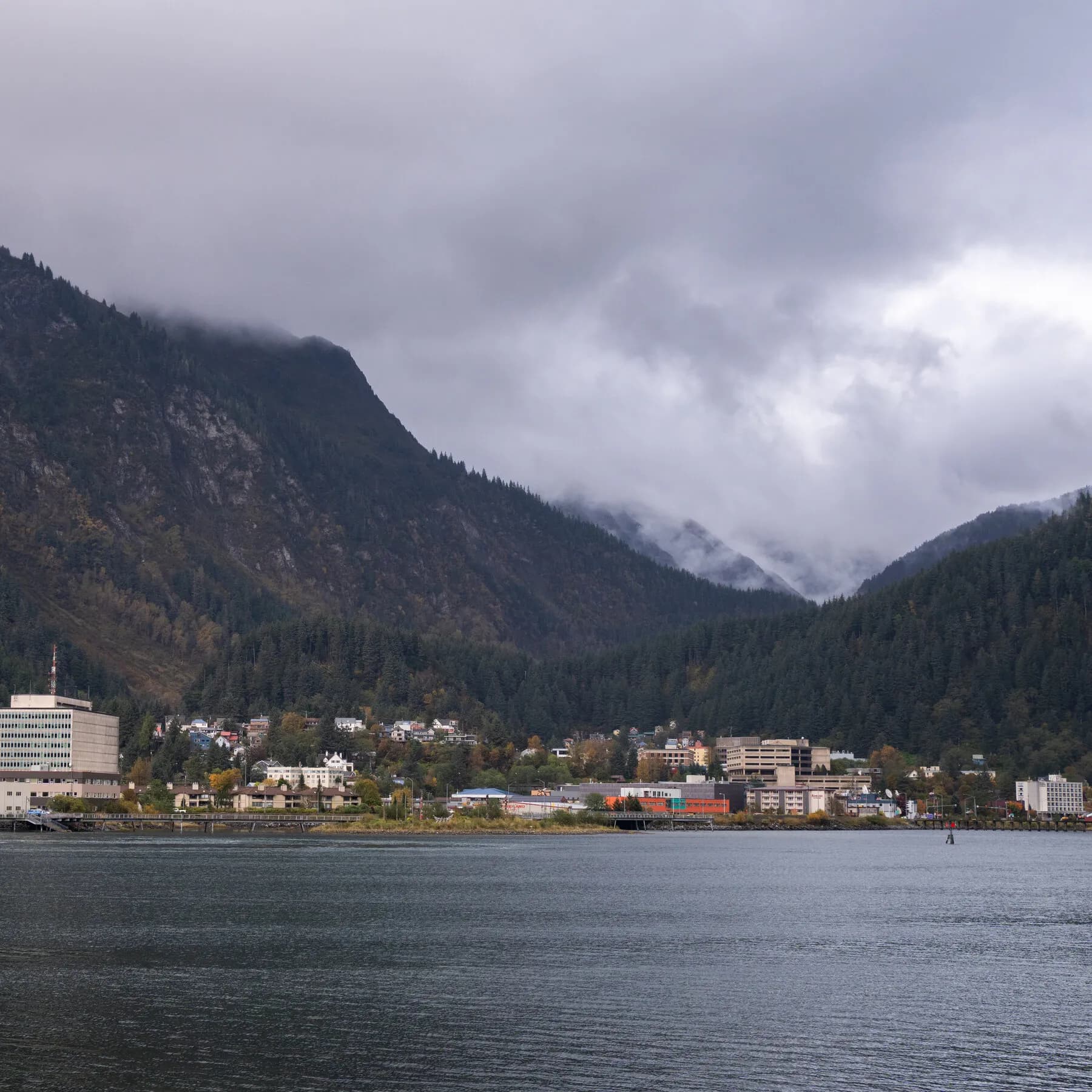 Alaska’s Journalists Join Forces to Cover the Midterms